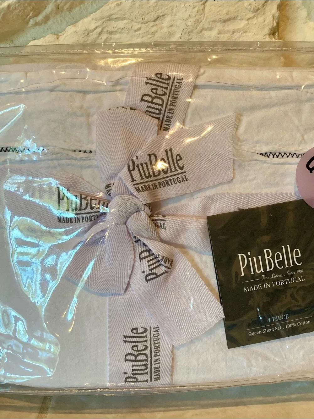NWT Piu Belle queen four piece crisp white sheet set w/ zigzag black hemstitch